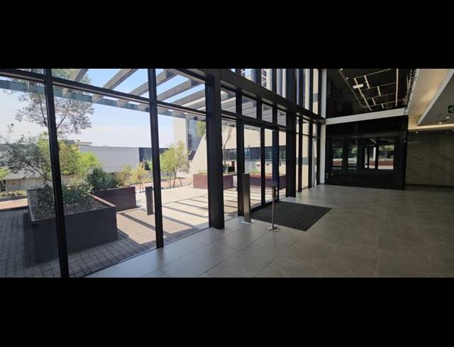 BUSINESS PROPERTY TO RENT IN WATERFALL